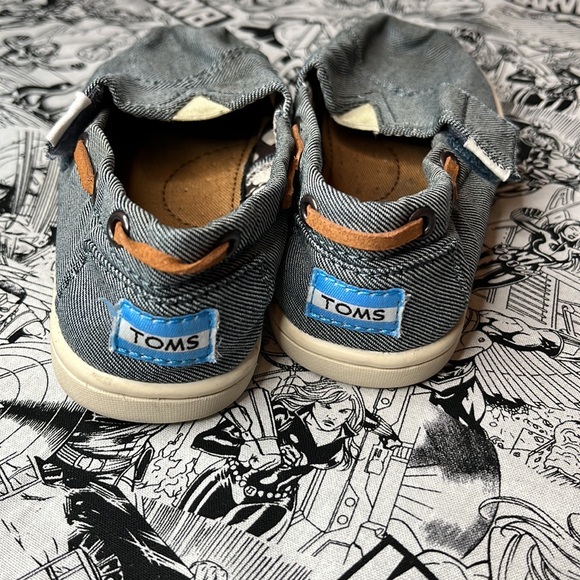 Toms T8 - Picture 4 of 4